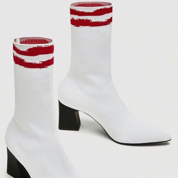zara elastic fabric athletic shoes
